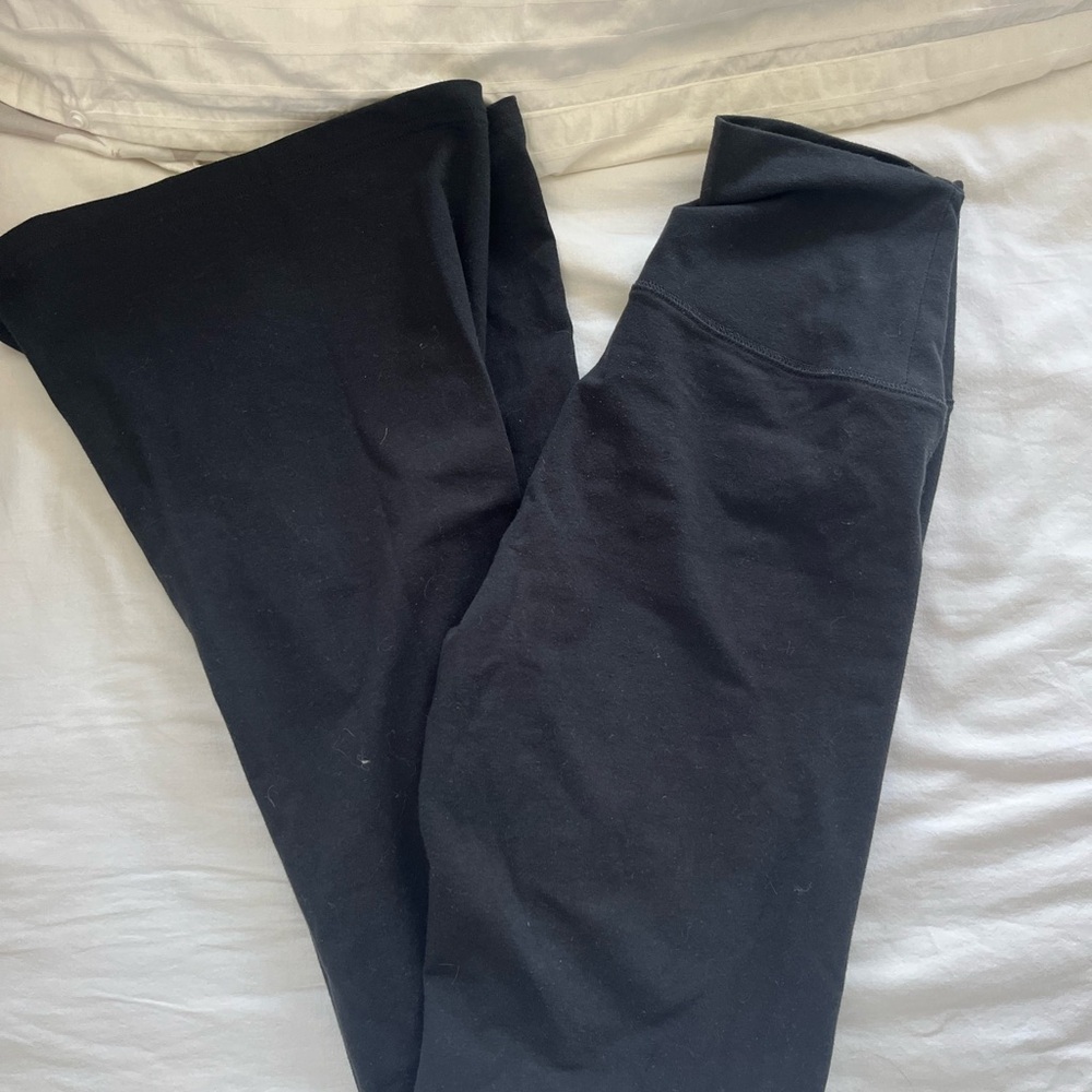 Aerie offline black flare leggings